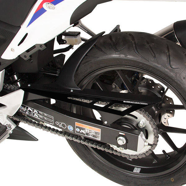  REAR FENDER